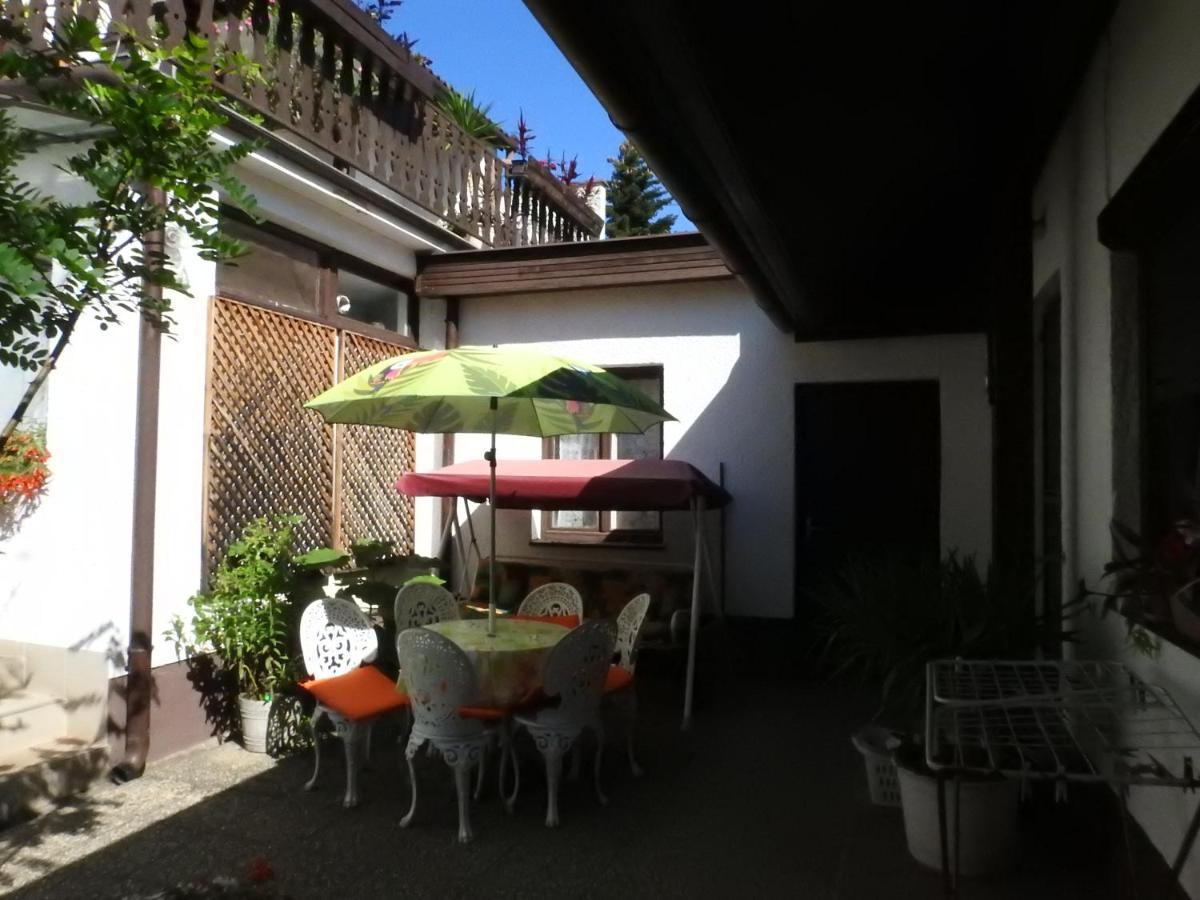 Hotel Haus Gizella Harkan Exterior foto